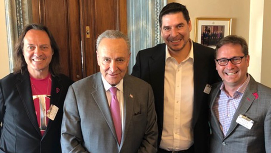 marceloclaure's tweet photo. Productive day in #DC with @SenSchumer @SenJohnThune &amp; @JerryMoran showing them how we can bring #5GForAll by joining @Sprint and @TMobile together. [Investor Info: https://t.co/BUJD4k3v0z] https://t.co/XFTpKAN0Ef