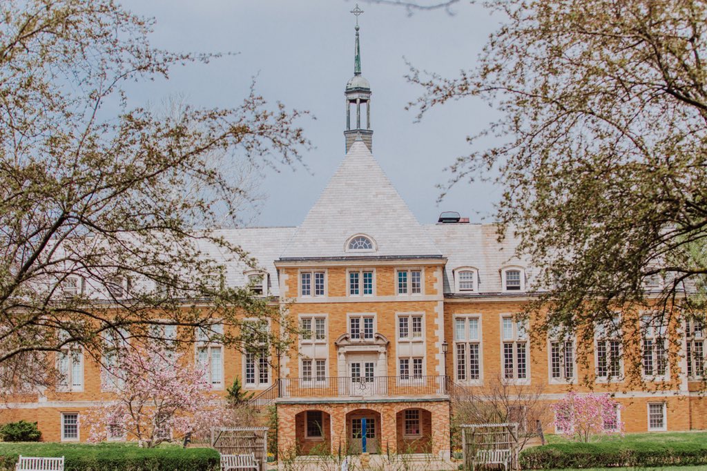 The May 15th deposit deadline is less than a week away. Secure your spot in the Class of 2022 by paying your deposit at saintmarys.edu/deposit today. #officiallySMC