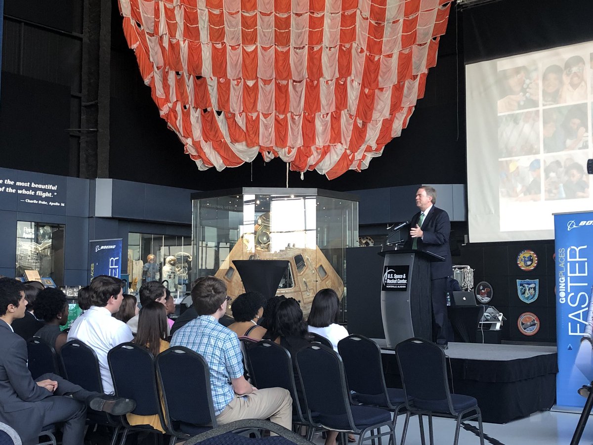 MaryScottHunter's tweet photo. Big crowd at #STEM Institute today. Educators from around the nation. Students taking the #STEMPledge.  Sponsored today by @Boeing &amp; welcome by Mayor Tommy Battle &amp; Chairman Dale Strong. https://t.co/DadvHrMnxc