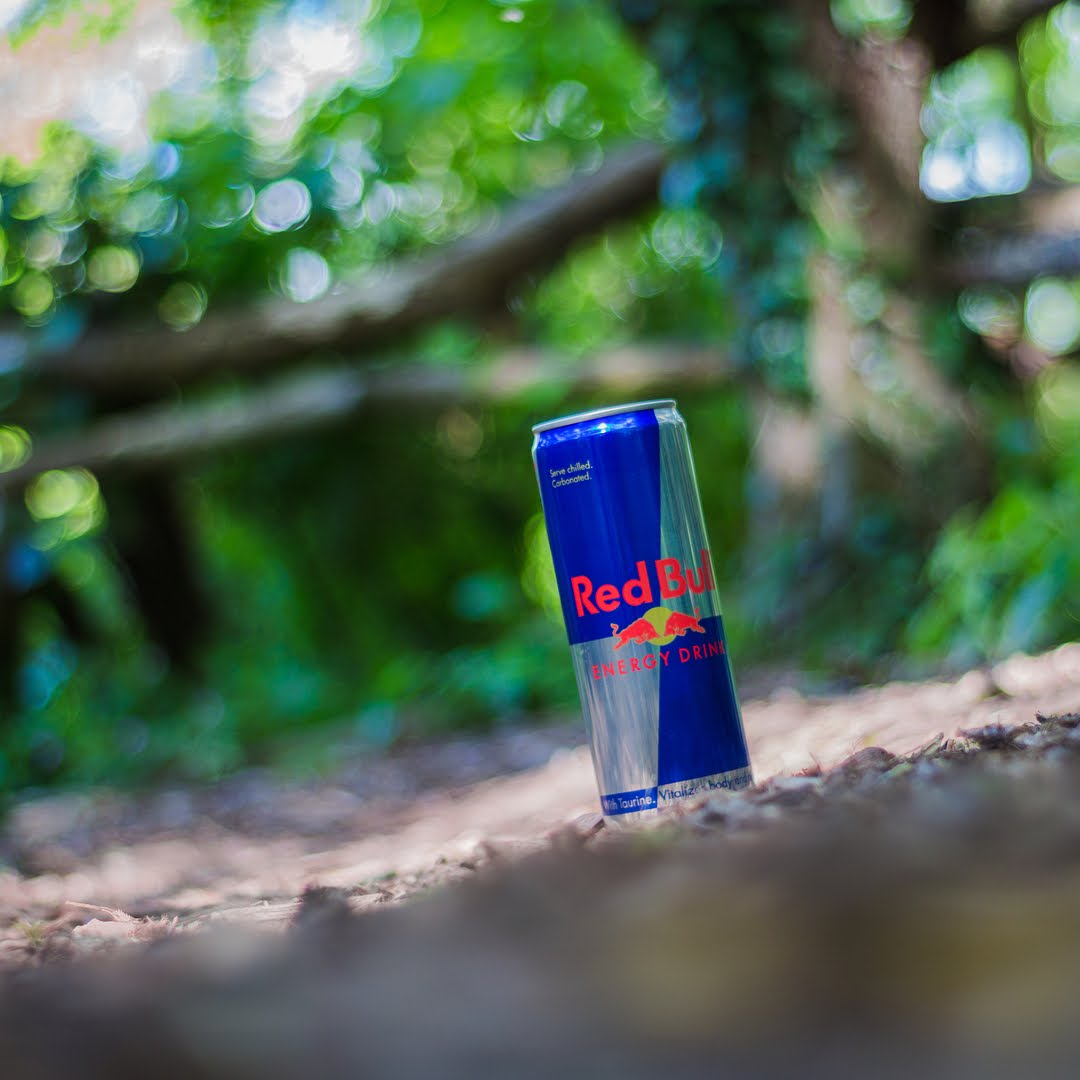 ambr_energy's tweet photo. 'The drink that keeps me going!' - @GriceyVisuals
--
Which #energydrink keeps YOU going? 🤔
--
(📷 @GriceyVisuals )
(🥤 @redbull ) https://t.co/QIci9hOlXs