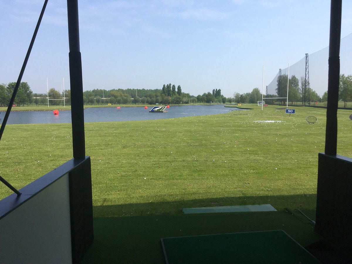 HiggsAl's tweet photo. Great to meet the guys @Delflandgolf to discuss all things @ArccosGolf ! Awesome to see them so excited about the coaches dashboard and what a range they’ve got for their students! #floatingballs https://t.co/XLmsGEEdGs