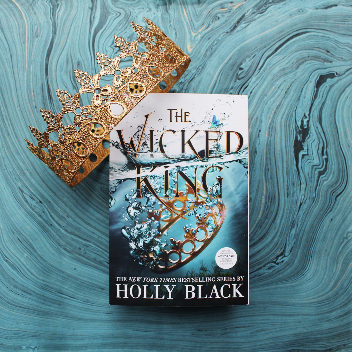 theNOVL's tweet photo. RT + follow us for a chance to win an ARC of THE WICKED KING by @hollyblack! 

US only, 13+. Ends 11:59ET 5/13/18. Full rules: https://t.co/tvCTIHEJ1M #WickedKingSweeps https://t.co/3M7GnbHSDJ