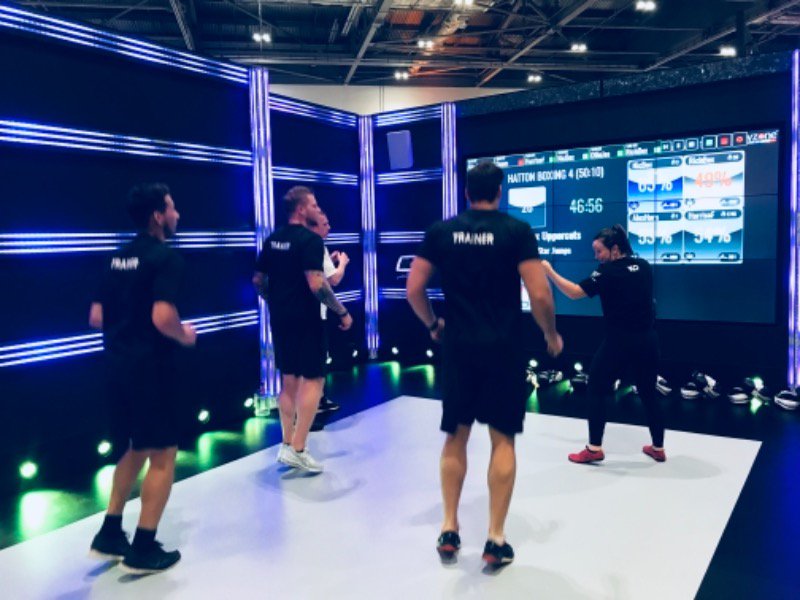 Hutchi_tech_'s tweet photo. Myzone's wearable performance tracker tech turbocharges motivation! Could you handle their boxing workout with@HattonBoxing at @elevatearena? Our slick tech puts @MYZONEmoves and@HattonBoxing realtime stats up on our video wall for all to see! #TheStudioExperience https://t.co/8ajdCbT4xj
