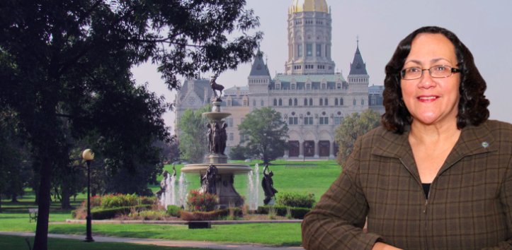 HB5408's tweet photo. Our 49th Co-sponsor signing on to be on the right side of history!!! Thank you Hilda Santiago (D- Meriden).  #CallTheBill5408 https://t.co/FOcAnstyaR https://t.co/Cv8YV45GeU