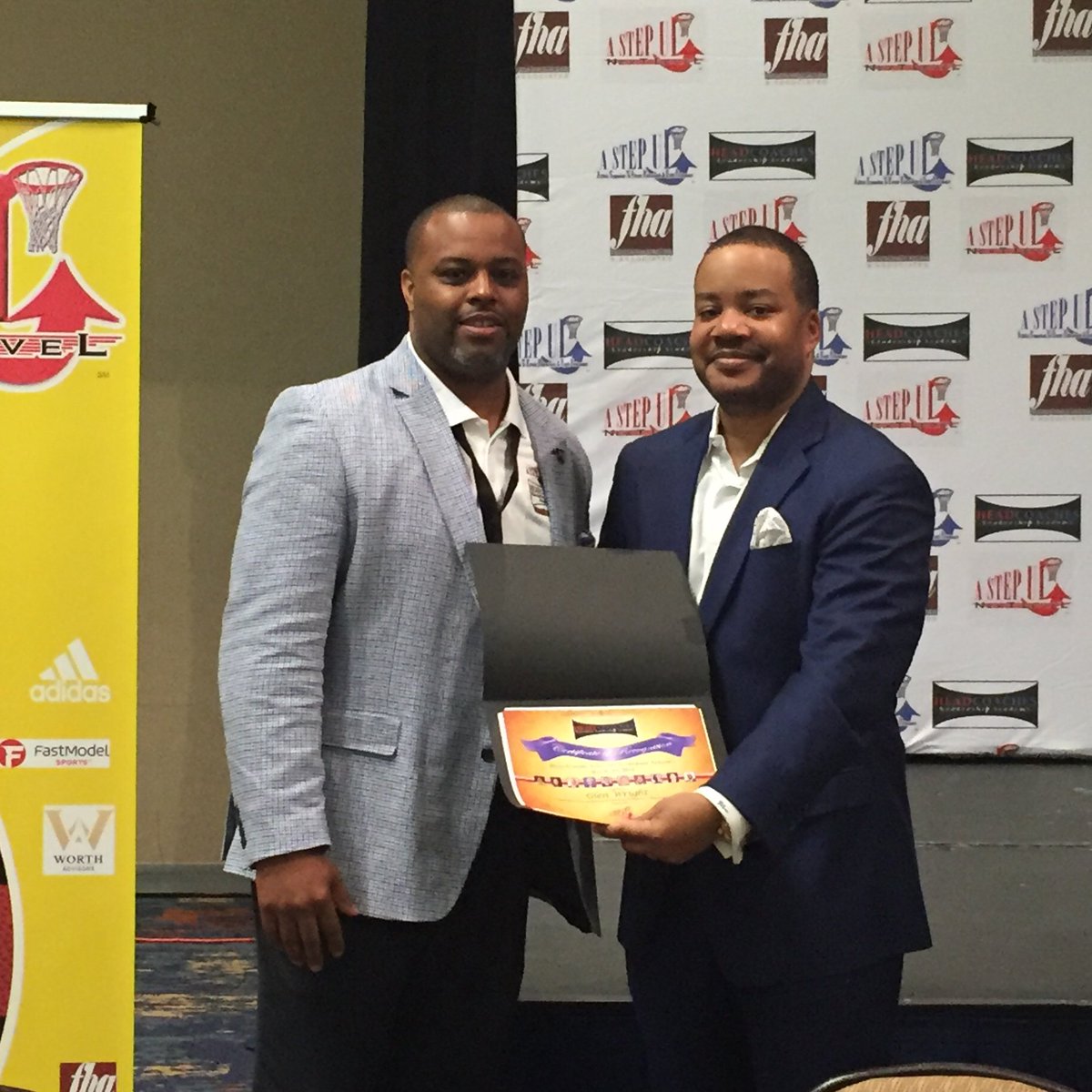 CoachD_2310's tweet image. Financial stability in the most inspirational way #NextLevel2018