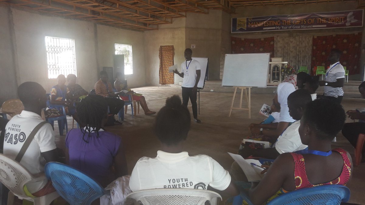 A participant leading a recap session at the Kasapin #MASOGHANA Business Academy. This is really encouraging. He had a good understanding of the content, and it is only week 2 of the Academy