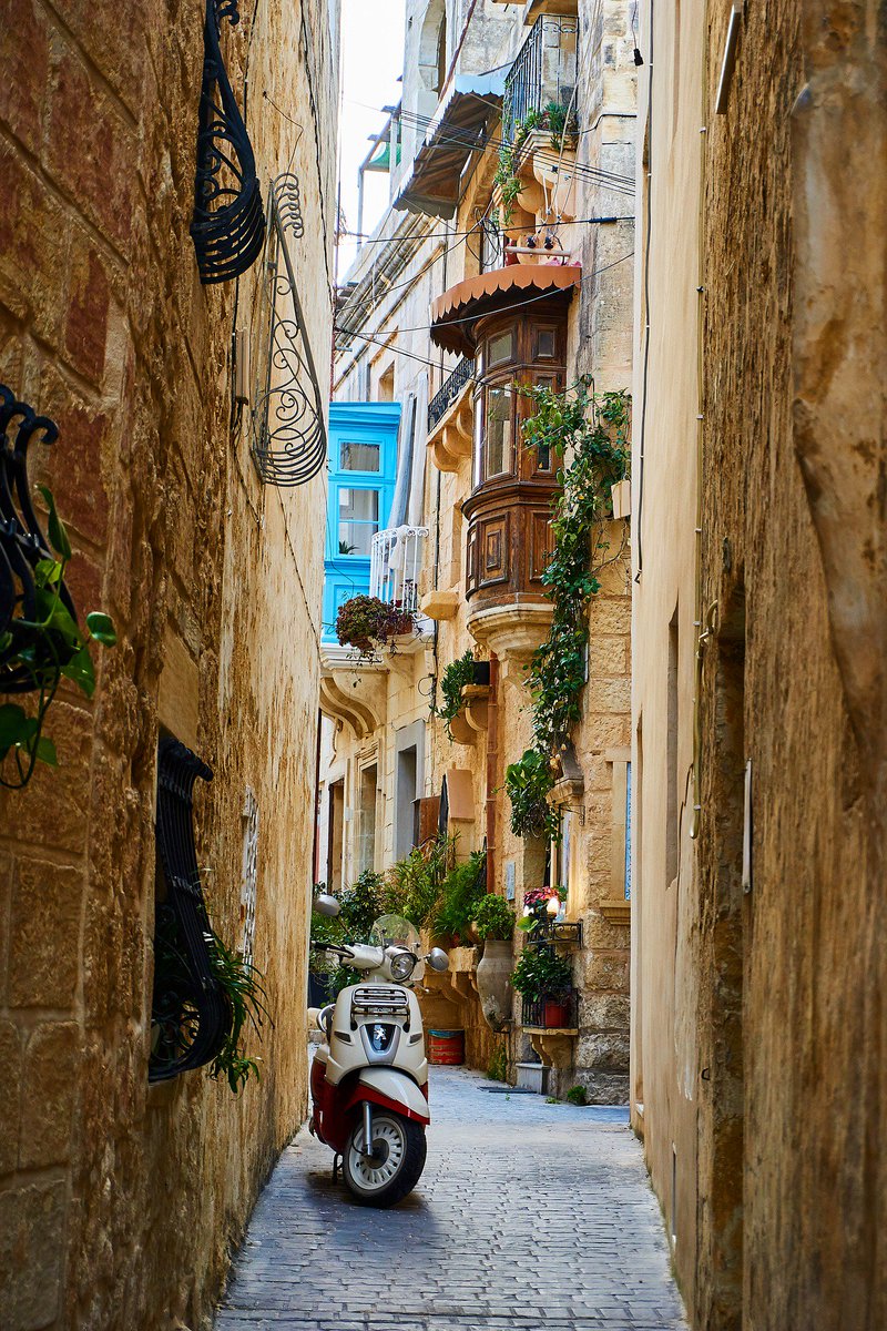 DonnieRust's tweet photo. Malta. I'm already starting to fall inlove with you.
.
.
.
.
#Malta #Island #Travel #travelpictures #pictures #LostExecutive #DonnieRust #wanderlust #blogging #nomad #homeless #newlife #adventure #sunshine #sea #beautiful #sublime #Instagram https://t.co/5xoCXiEY3c