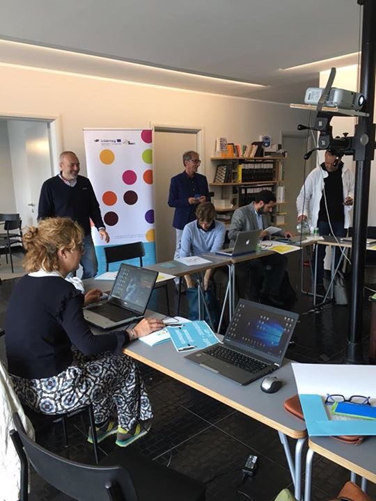 ProgettoSmartic's tweet photo. Inizio dei lavori Comitato di Pilotaggio progetto S.MAR.T.I.C. a Genova 
****
Début des travaux Comité de Pilotage Projet S.MAR.T.I.C. à Gênes  @pc_maritime @INTERREGTweets @CoopDafne @DueRiviere @condiviso_coop https://t.co/h9sQkUyvvB