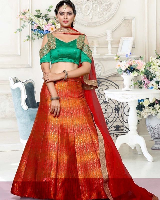 BWomaniya's tweet photo. Orange Pure Banarasi Jaquard Designer Lehenga Choli

#weaves #banarasiweaves #banarasisaree #banarasi #banaras #heirloom #handloom #handmade #handwoven #coloroso #colorosoweaves #brides #bridal #banarasisaree #banarasiweaves #design #diwali #ethicalfashion #sari #silk #saree #sar https://t.co/iGynKWDpaZ