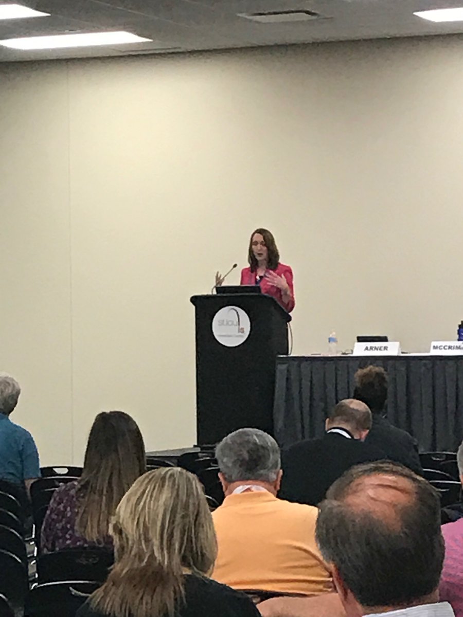 HoracekBeth's tweet photo. Our very own, Tracy Arner, speaking at the National GFOA conference this morning about internal controls for payroll#gfoa2018 https://t.co/PDGfeqSUtz
