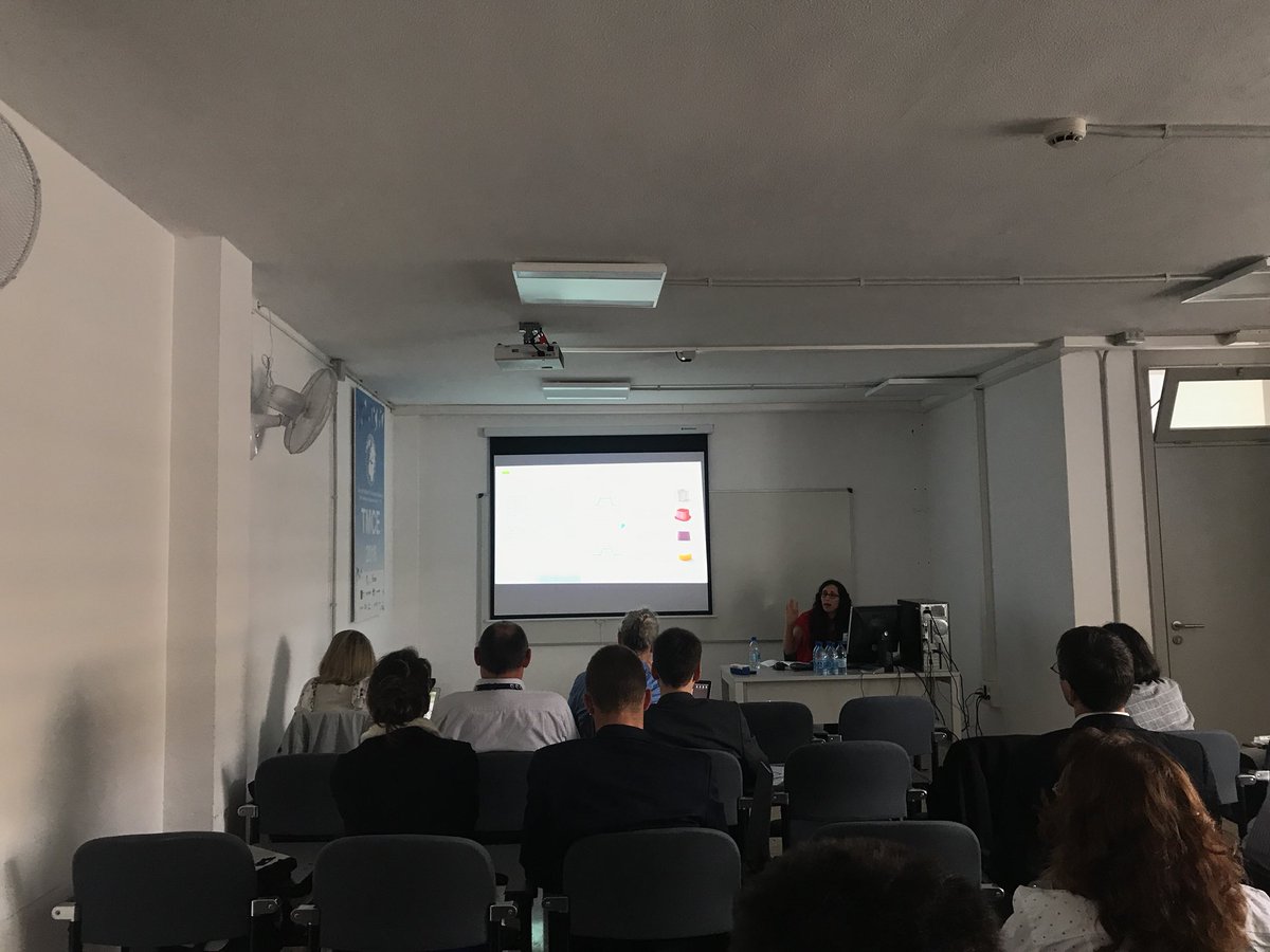2018Tmce's tweet photo. Listening to Lucía Rodríguez. Food packaging design: Case of study about perception of shapes and relief thermoformed.
#TMCE2018 #packaging #market #engineering #design #perception https://t.co/nCUNA7qeJL