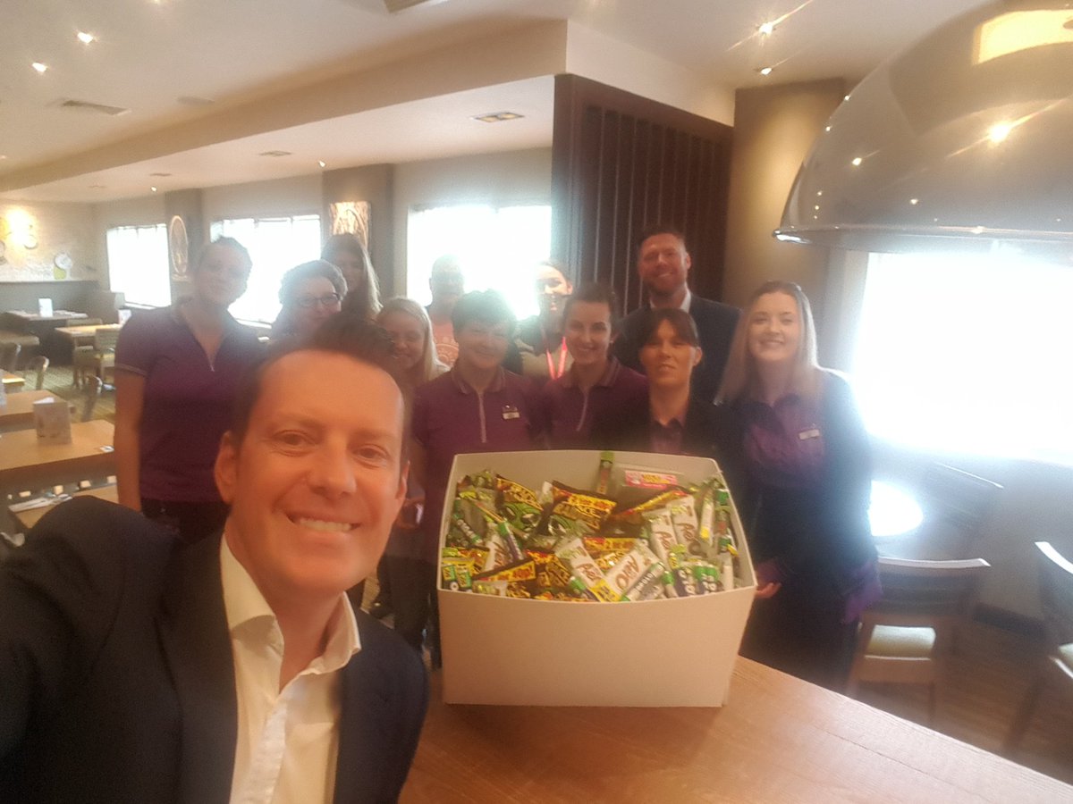 All Green Braehead. Amazing Team well done <a href="/Gav112/">Gav</a> @PIBraehead @Valerie_PI3R <a href="/SDEBDD/">simon ewins</a>