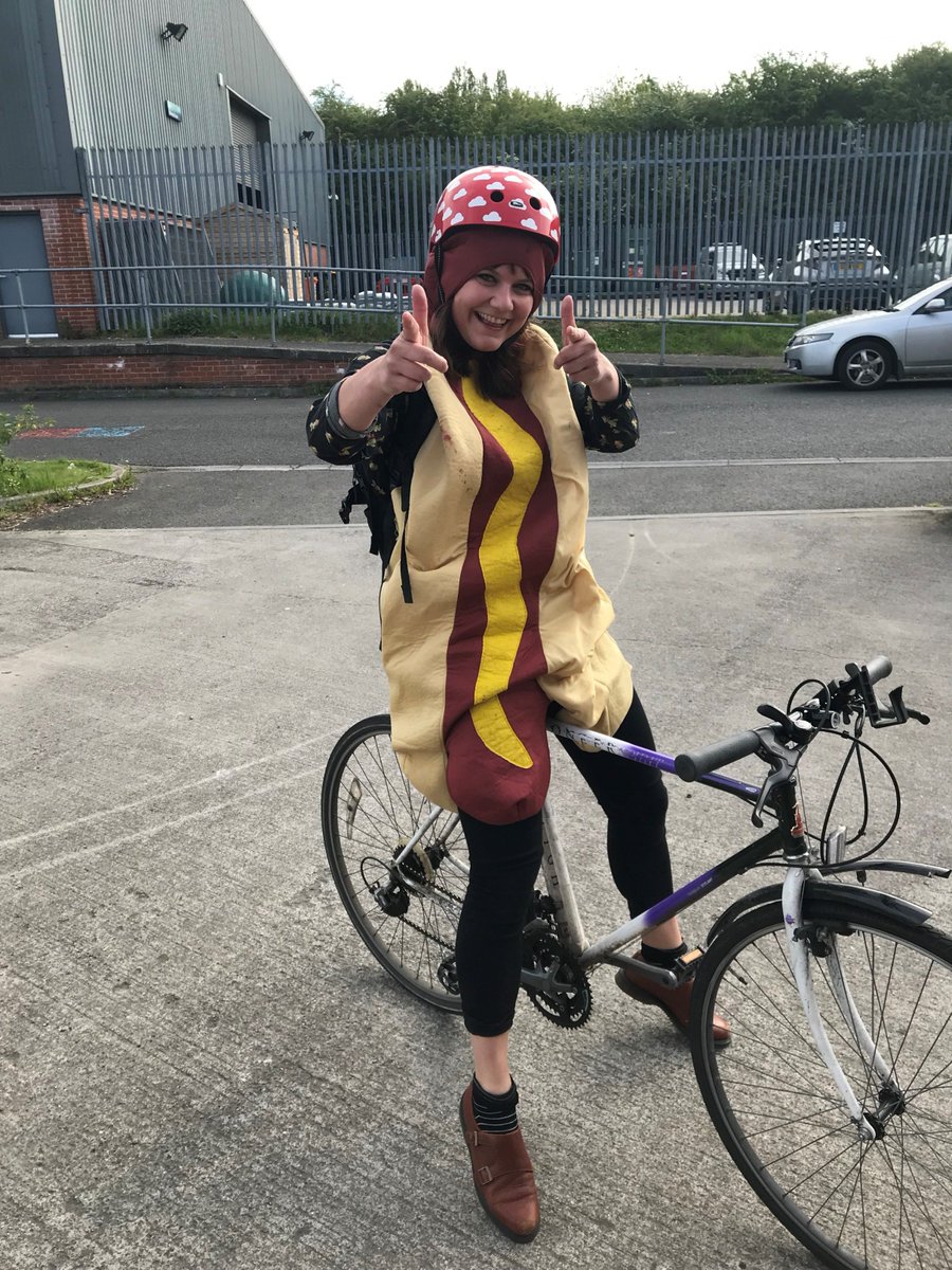 RedCrossSouth's tweet image. Lauren, from our First Call team (or should that be "Wurst" Call team) in #Bristol, cycled to the office dressed as a hot-dog today! It must be #redcrossweek 🌭 😂