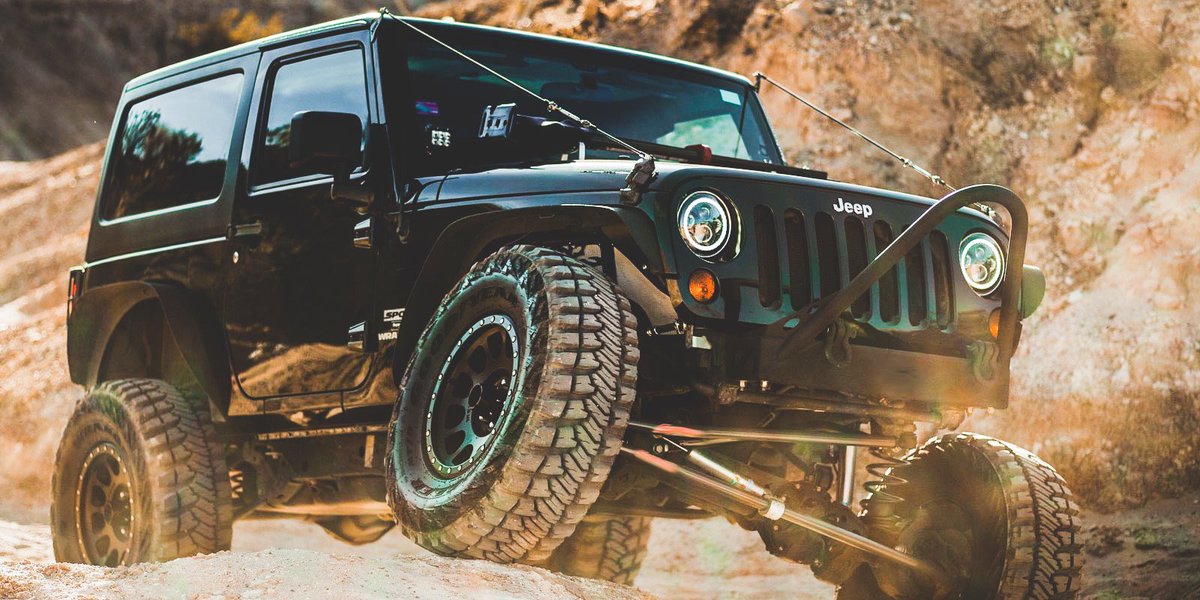 Jeep's tweet photo. Make it look easy. 📸: Matt L. https://t.co/aGPrFWm7XD