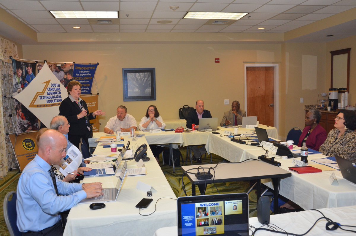 Mentor_Connect's tweet photo. The @sc_ate &amp; @Mentor_Connect project team honored our National Visiting Committee members for their exemplary service as this was the last official annual meeting for the SCATE Center personnel and NVC board. #thankyou #guidance #advisors https://t.co/A3kz0Id1NK