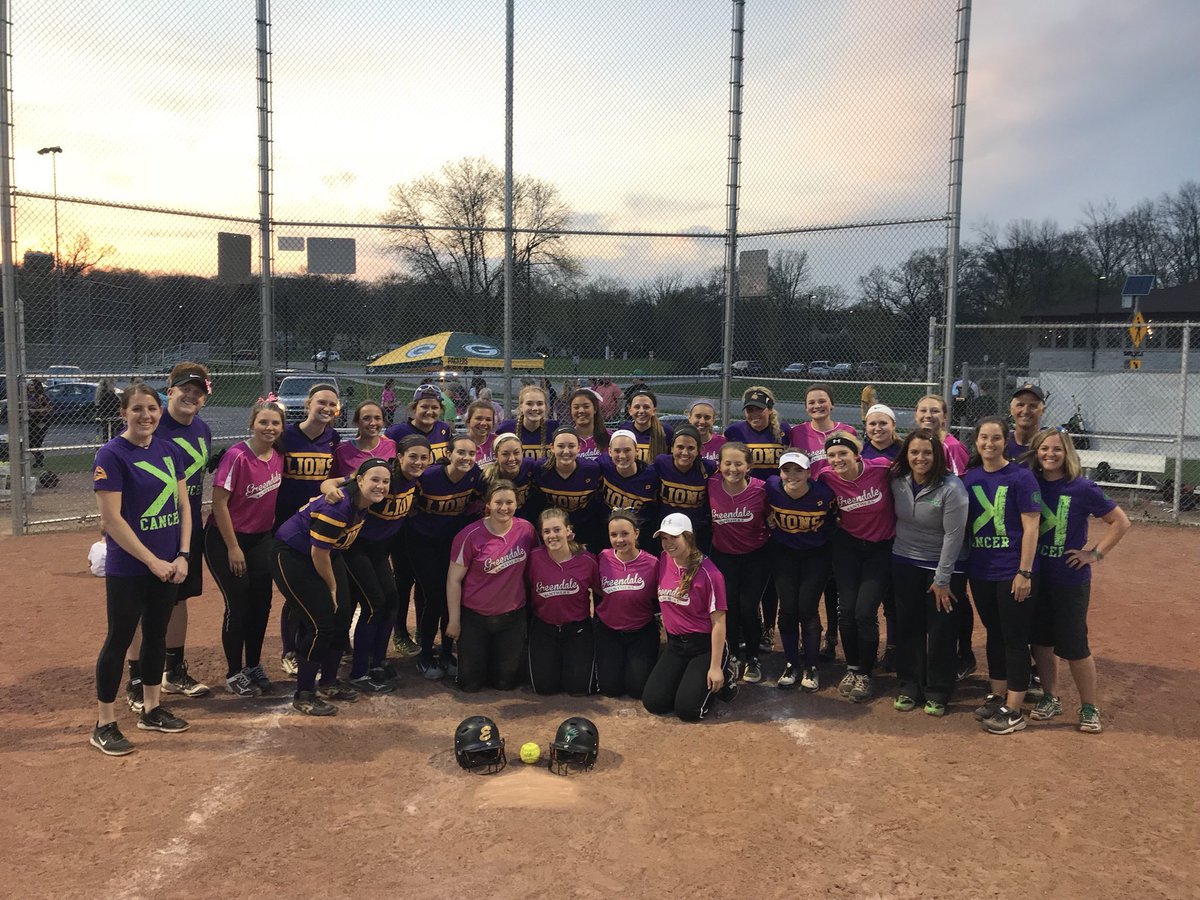 GhsVarsitySB's tweet photo. Thank you again to @ike_softball for helping us raise awareness for an awesome cause!! Until next year💚💜 https://t.co/5NEy46ffoa