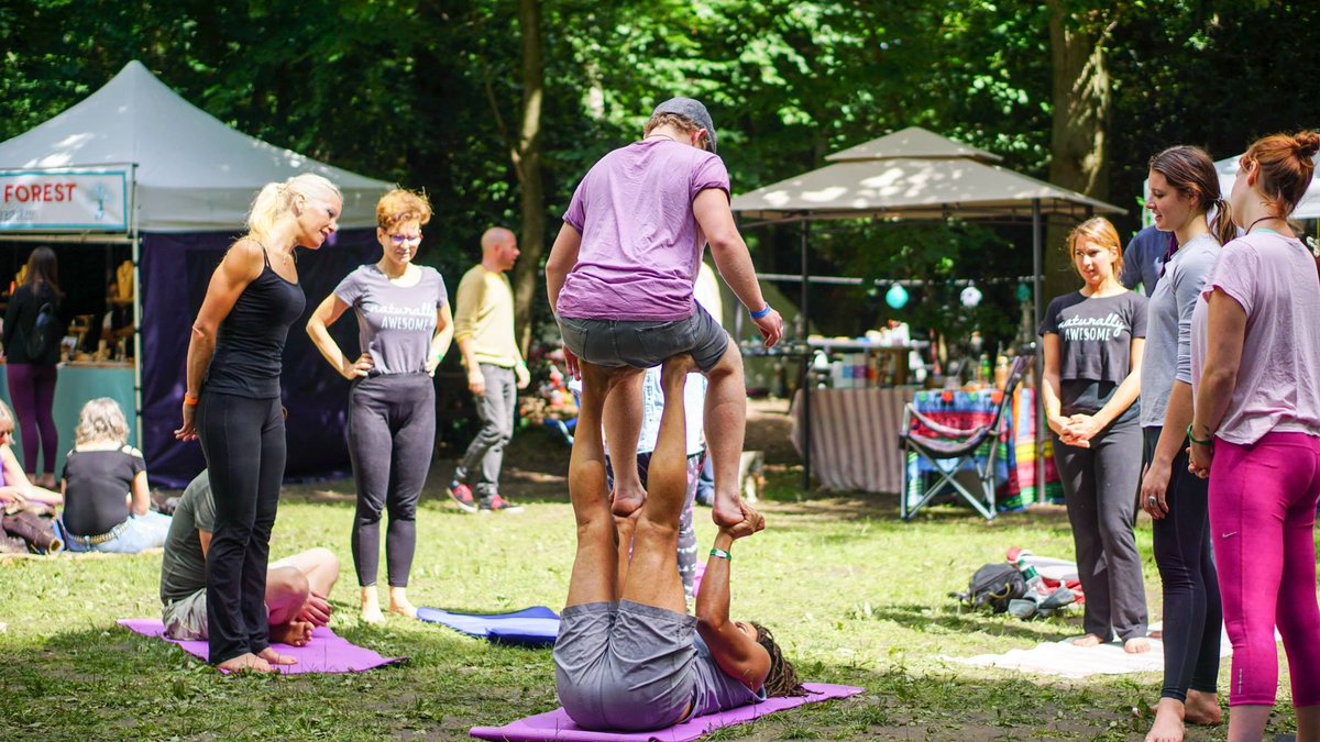 HealthwithLia's tweet photo. RAW FEST 2018! Expect an incredible few days in nature with delicious vegan food, music, fire, yoga, dancing, talks, demos and so much more! Ticket prices will go up on 17th May, so get your tickets now: https://t.co/eLt7Yf5h1V #raw #vegan #rawfest https://t.co/JHdWBv4noZ
