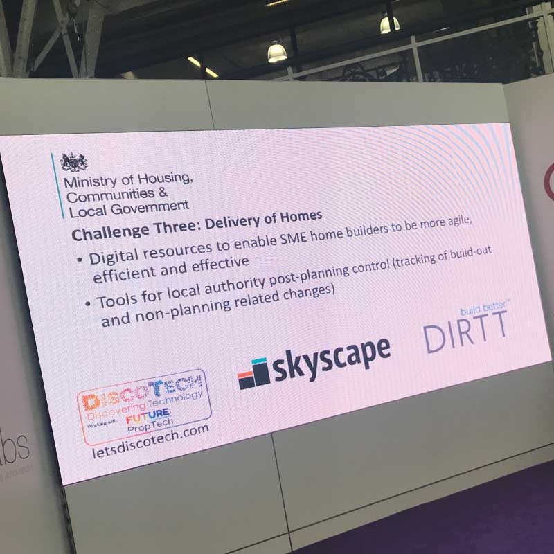 discoveringtech's tweet image. Last week at the @_futureproperty Innovation Challenge the @skyscapetech team pitched their idea of using rooftop space to minimise urban sprawl as part of their response to the @mhclg delivery of homes challenge. #proptech18 #rooftop #housing #realestate #property