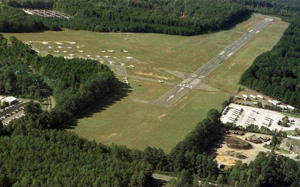 UNCAlumniReview tweet media