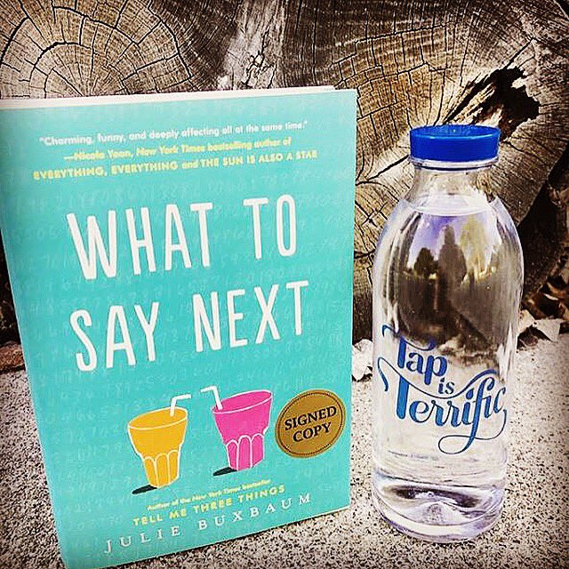 FaucetFace's tweet photo. Enjoy a good book accompanied by your favorite beverage, the stylish way❗️☀️💧

How❓

With a fashionable #faucetface glass bottle, of course❗️

📷: @morgsartnbooks
📚: @juliebuxbaum

#reading #books #beverage #summertime #stylish #glassbottles https://t.co/UDQ9zn1dOI