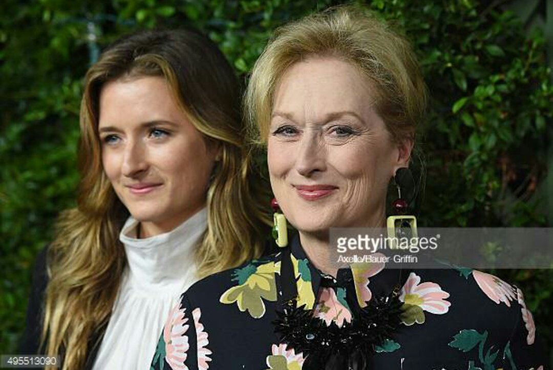 HAPPY 32nd BIRTHDAY to Grace Gummer!!!    We hope you have an amazing day!    