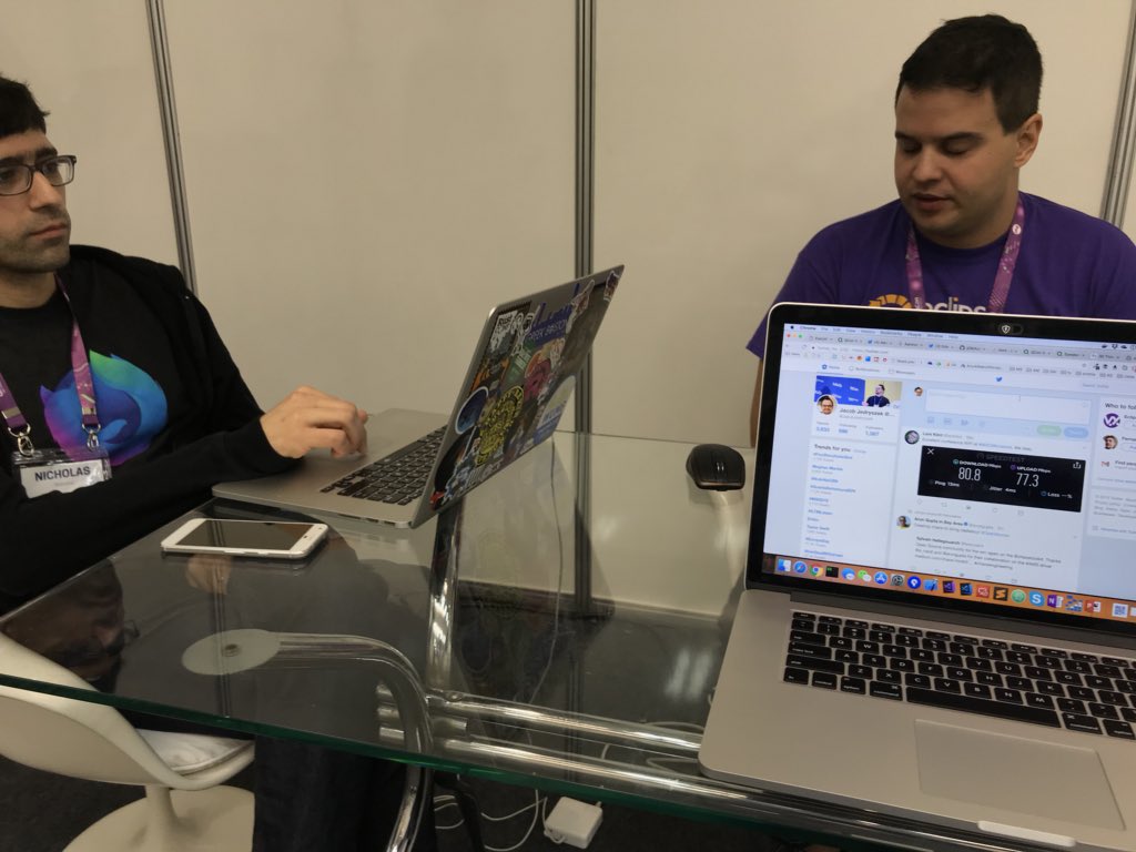 realJacobJed's tweet image. At the #QConSP speakers room #brazil