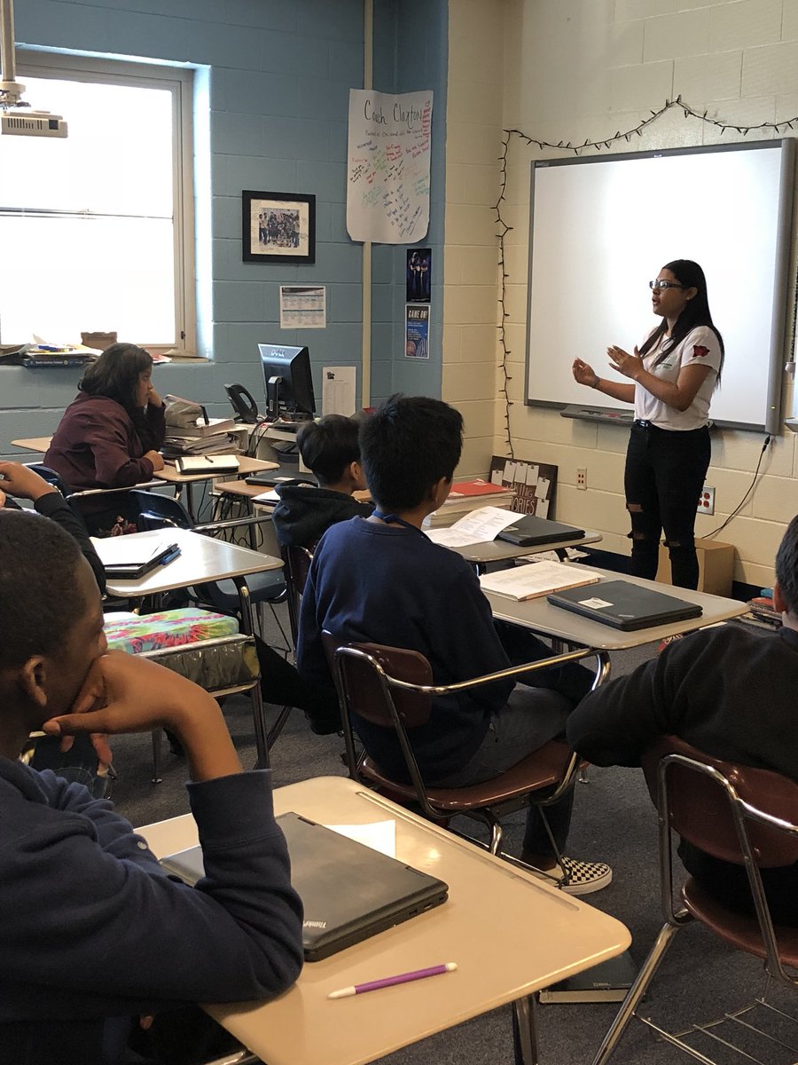 MsCAwesome's tweet photo. ESOL 8th graders receiving great tips &amp; guidance from a former 💎 &amp; the amazing Mr. Huff. Thanks so much!@RonHf777 @DentMiddle @RNECavaliers #HighSchoolReady https://t.co/pAYN79KwIm