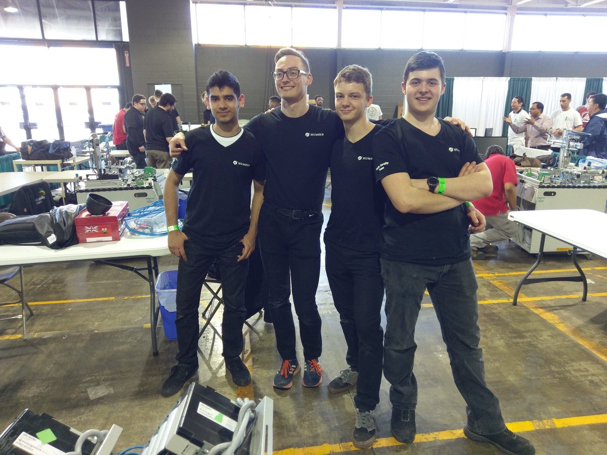 FarzadRayegani's tweet photo. WE ARE CHAMPIONS!Congratulation to @HumberAppTech teams for wining GOLD and SILVER at #SkillsON2018 #MECHATRONICS  Competition. https://t.co/YZYhyQXlCa