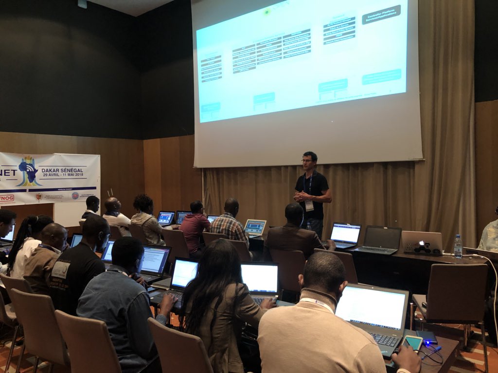 Le Hackathon @ AIS 2018 a débuté ce matin à #AISDakar. Grande  participation des jeunes ingénieurs et développeurs du réseau africain  intéressés par les normes et protocoles Internet.  #ShapeTomorrow #RFC #IETF
 hackathon.internetsummitafrica.org 
  x.com/VictorNdonnang…