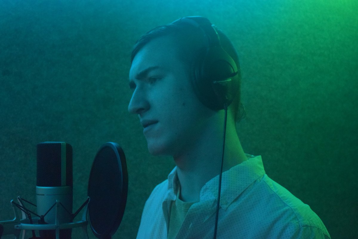 sonic_democracy's tweet photo. Meanwhile in Studio B, I. Make You Exist is well on its way with its intricate harmony vocals!

#sonicdemocracystudio

#vocals #harmonies https://t.co/5M8tAYLEa4