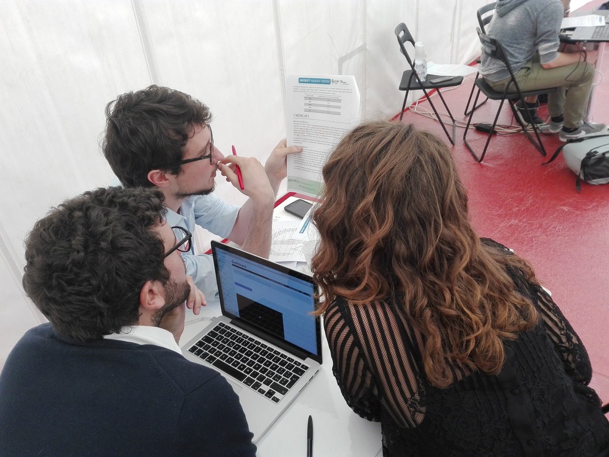 TheBusinessGame's tweet photo. La Finale Nazionale #UMC2018, organizzata da @CesopCom e @TheBusinessGame, è in corso. I ragazzi sono concentratissimi!

#finale #9maggio #businessgame #stayfocused #staycompetitive https://t.co/rNHqUEsAur