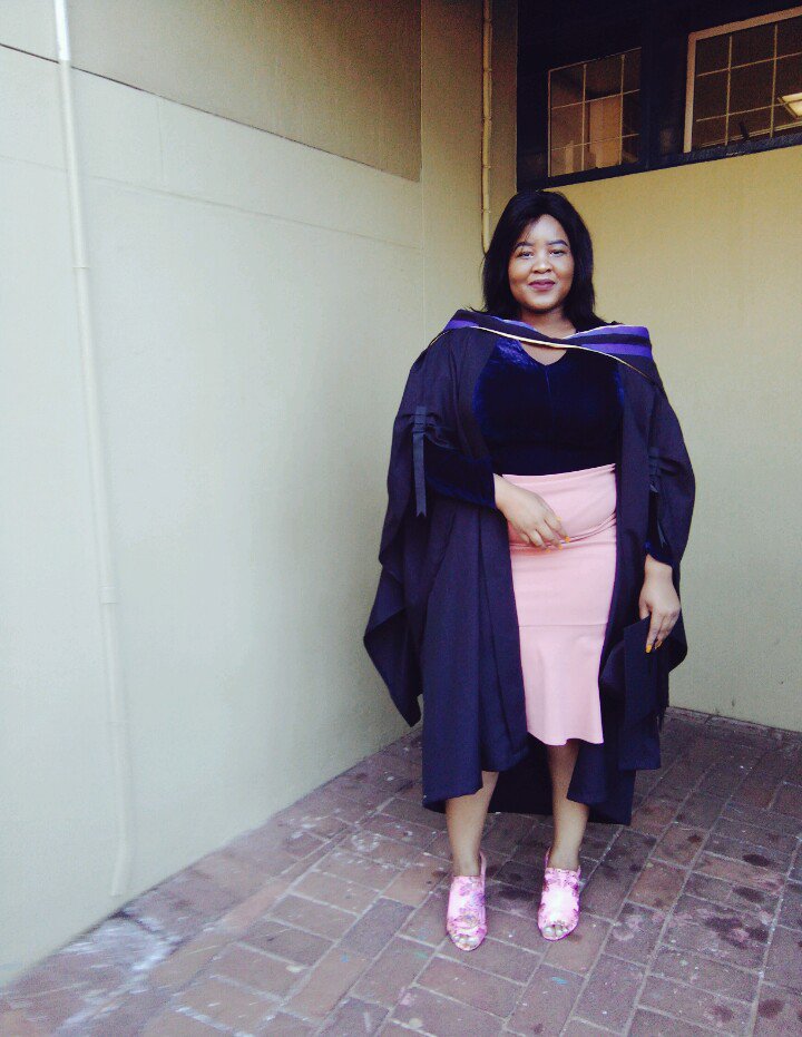 Faith_mtolo's tweet photo. 2018 will be a year of 
🎆Happiness 
🎆Making money 
🎆Good grades &amp; graduations
🎆Getting Jobs &amp; Promotions 
🎆Achievements
- @Karabo_Mokgoko https://t.co/cJLcw5ftbc