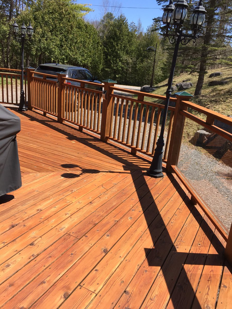 MadolineHeard's tweet photo. Thank you @monaghanlumber for selling us the best cedar deck coating ever #Cutek. #ptbo  1st time a product has defeated winter ❄️ https://t.co/J0FDwauTzh