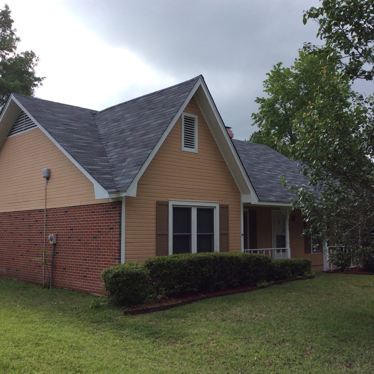 DSouthRoofing's tweet photo. #deepsouthroofing
#experiencethedifference
#gafroofingsystems #masterelitecontractor
#isyourroofnext
#calltodayforafreeestimate https://t.co/HeyAZMRIWn
