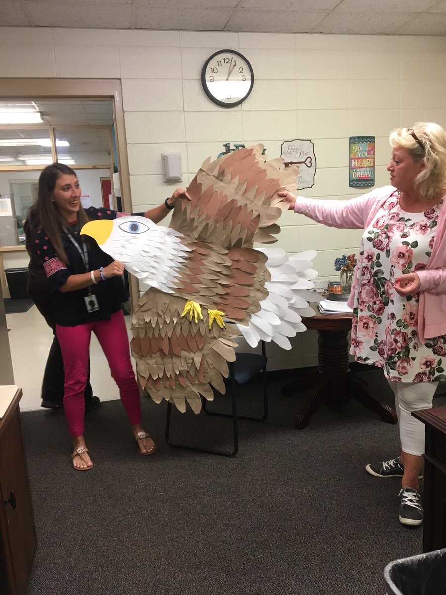 PhyllisWhitwort's tweet photo. Getting the eagle ready to boost EOG Testing!! BCEsoars https://t.co/WC2hlN8D4R