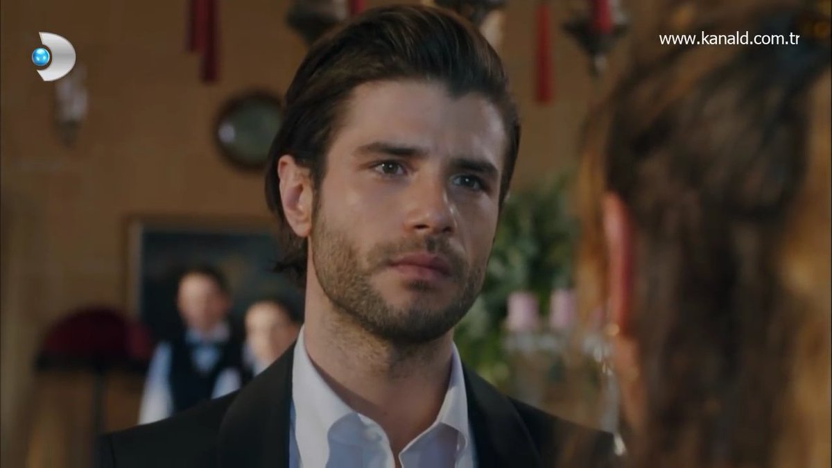 IskenderArg's tweet photo. Happy birthday Berk. You're a great actor, with a great heart. You deserve more rolls of acting and a long job! I hope you had a happy birthday. We love you from Argentina.
@berkcankat https://t.co/dJ88YTmjGv