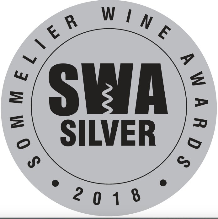 Our 100% #Grechetto white has just won a SILVER from @ImbibeSWA. We are thrilled ‘food-friendly style, with herbaceous asparagus notes on the nose’, said @FredericBillet1 highlighting its ‘great acidity with citrus, mineral & floral notes’.  😍 #swa2018 #italianwine #umbrianwine