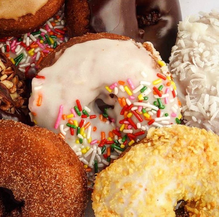 Kirschbaums's tweet image. Follow us on Instagram and Facebook for more mouth watering photos 😋 instagram.com/kirschbaumsbak…