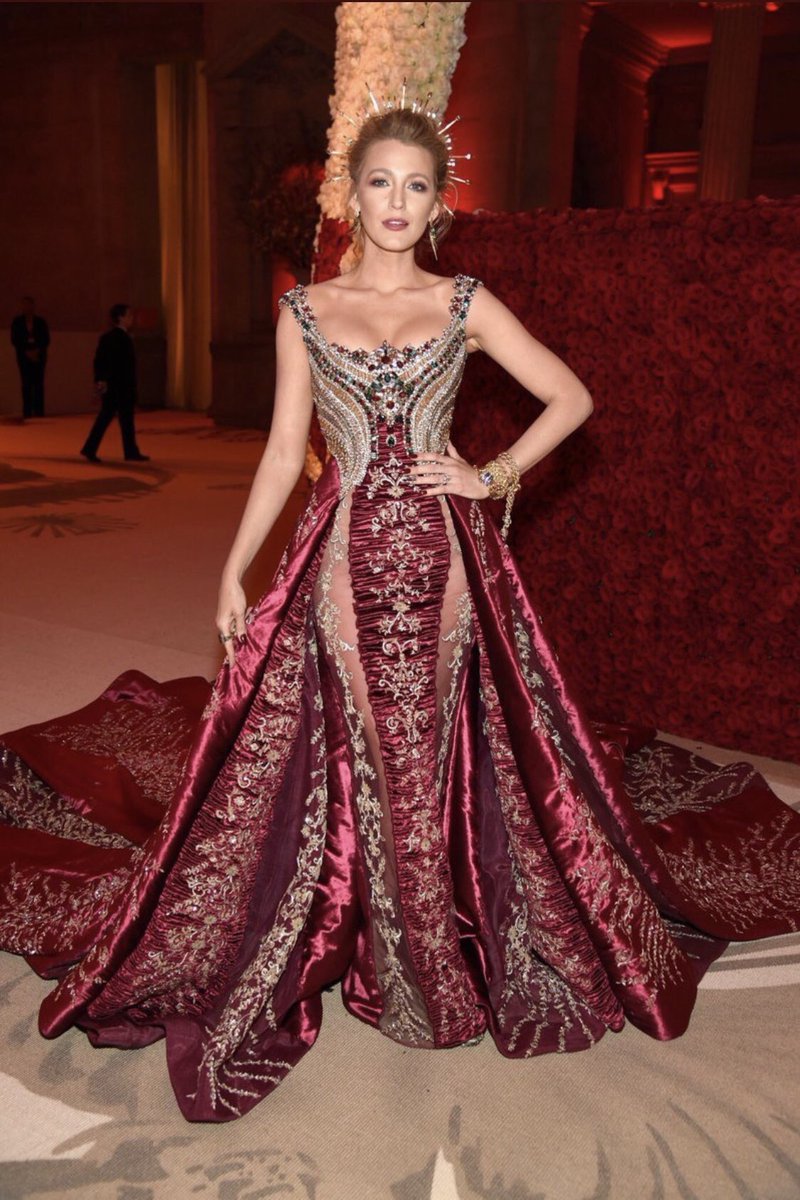 stylingbyJE's tweet photo. #MetaGala2018 favourites part 2 ✨ I’ll take them all... gorgeous! https://t.co/d7vkACee7F