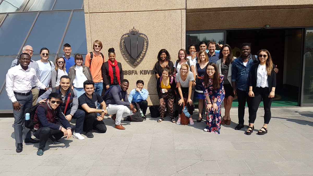 karelycc13's tweet photo. Un día de mucho fútbol, aprendiendo sobre los proyectos de responsabilidad social de la Federación Belga de Futbol y de @kaagentfdn
Por más deporte para todos, sin trasfondos negativos y con objetivos de impacto positivo para la sociedad ♡
#MAISIlife #aMAISIng https://t.co/tytLo3iGvQ