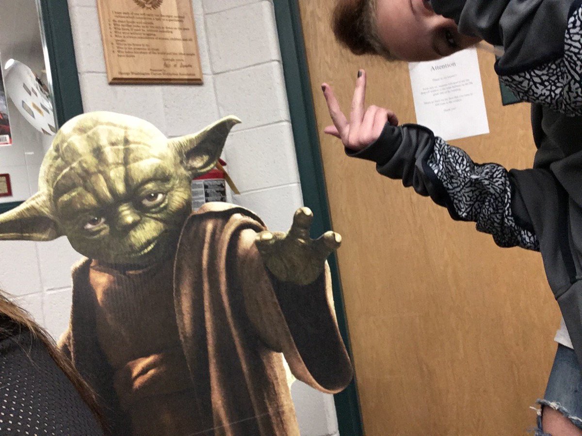 NMSLibraryATeam's tweet image. The Force is Strong with these Neosho Middle School Padawans