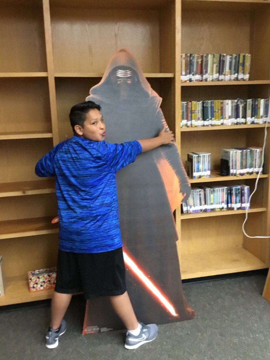 NMSLibraryATeam's tweet image. #EwoksLiketoReadToo
#StarWarsFansUnite