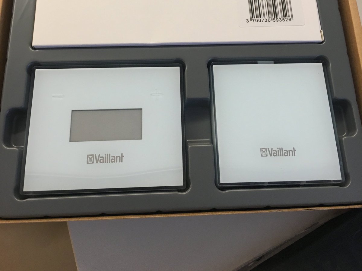 InstNavarroHnos's tweet photo. Nueva @Vaillant_es #EcotecPlus246 #vSMART #IFTTT instalada en Valencia #InstalacionesVaillant #descubreTuCalderaPerfecta #ConfortparamiHogar https://t.co/J85JrmdztG