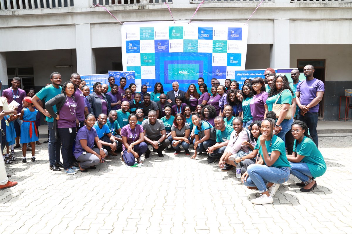 Day 2 of the KPMG Family for Literacy #KFFL launch in Nigeria! Today we visited two Lagos state primary schools St Mary’s Convent school and St Mary’s girls school to donate books and conduct reading session with the children. #Welovereading #ImprovingCommunities #UNSDGs