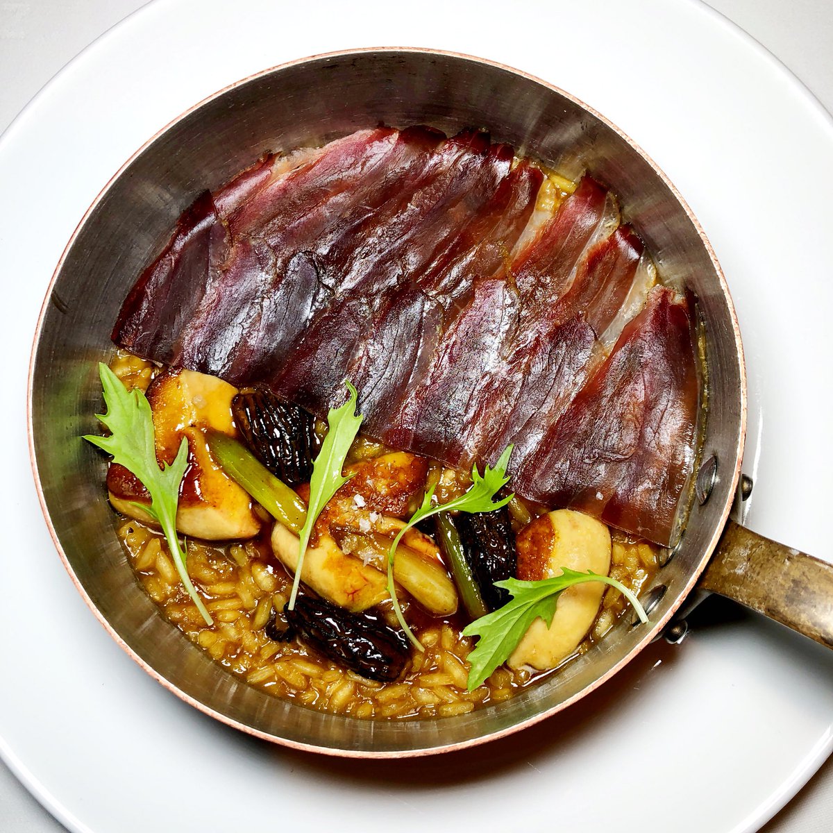 bigtimebites's tweet photo. Sticky Rice with Smoked Duck at @HofmannBCN in Barcelona, Spain. Check out my latest #bigtimebites scouting report: 

https://t.co/yemLzOQHds https://t.co/l9tmhaD9vP