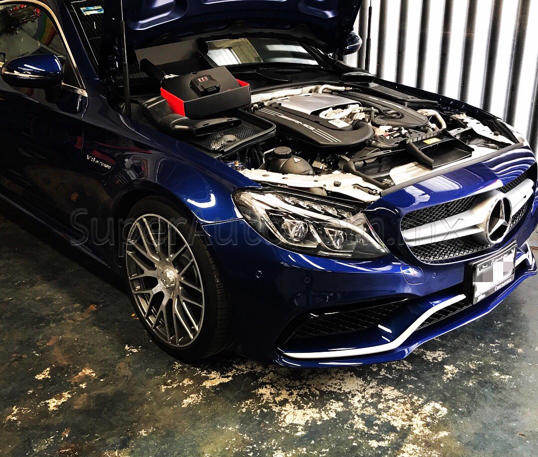 SuperAutoMexico's tweet photo. Instalando a éste AMG C63 con 470 Hps y 480 TQ Reprogramacion DTE Systems para dar una ganancia de 100 hps y 120 TQ #superautomexico #repro #reprogramacion #dtesystems #ganancia #amg #amgc63 #modes #performance #tuning #tuningcar #tuningamg #calidad #mejorprecio #buenservicio https://t.co/7MtkQHUNZ2