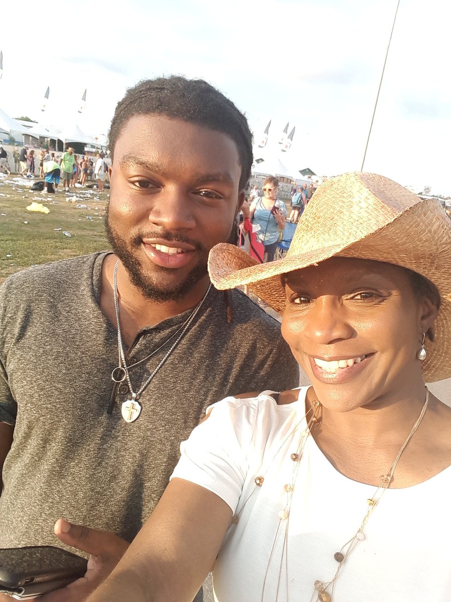 Chenellmadison's tweet photo. I almost talked myself out of this degree but, I had a supporter that recognized my fear of being older and inadequate.#MySon #2017LaTechGraduate #ElectricalEngineerMathematician https://t.co/Nq3Z5981t4