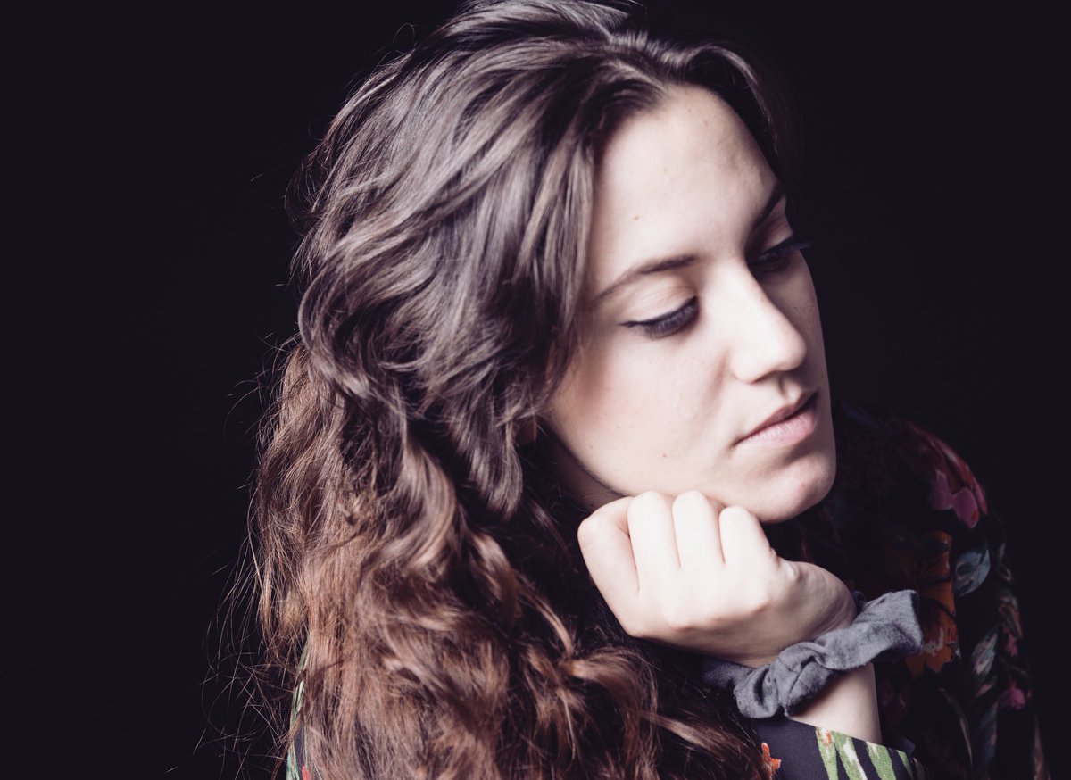 #instagram - Slowly slips through your hands - #RainyDay #me #thinking #selfportrait #thinkaboutit