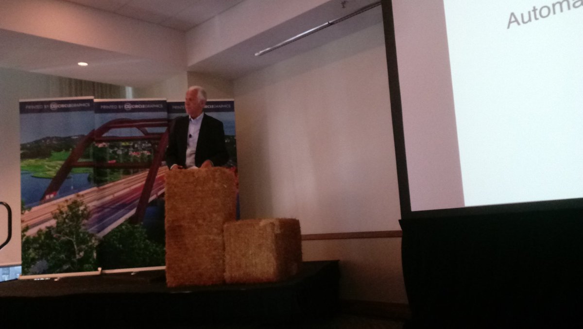 TAB_Transit's tweet photo. Bob Wooton gives us a global propspective from FEPE.  #G02018 https://t.co/X3chHmUrob