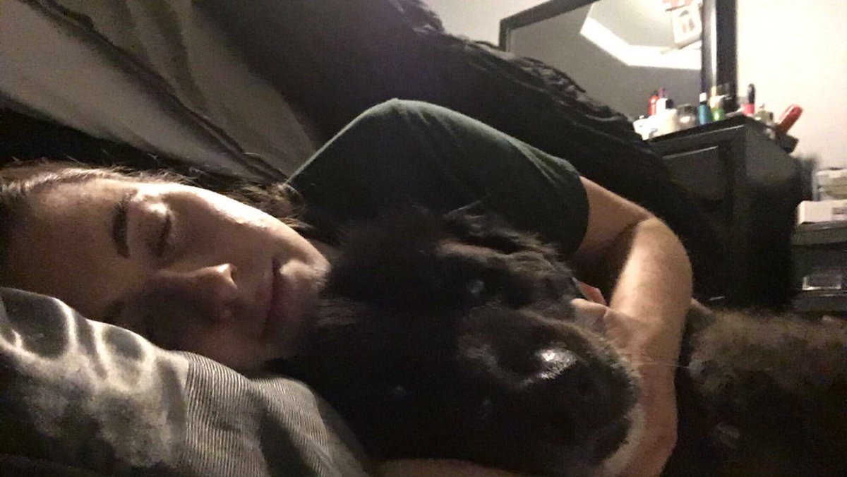 libbygdavison9's tweet photo. I miss my girl😢 https://t.co/wmmqJUuwLL
